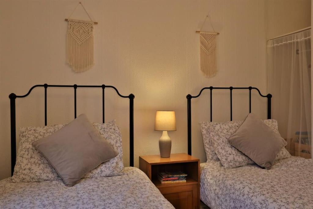 Cute Cottage 4 Mins From Cafes Station And Sea St Leonards-on-Sea 외부 사진
