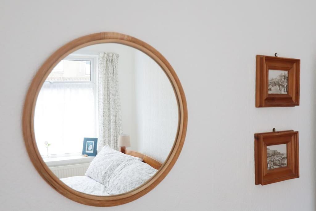 Cute Cottage 4 Mins From Cafes Station And Sea St Leonards-on-Sea 외부 사진